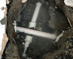 让胡路卫生间防水电话号码